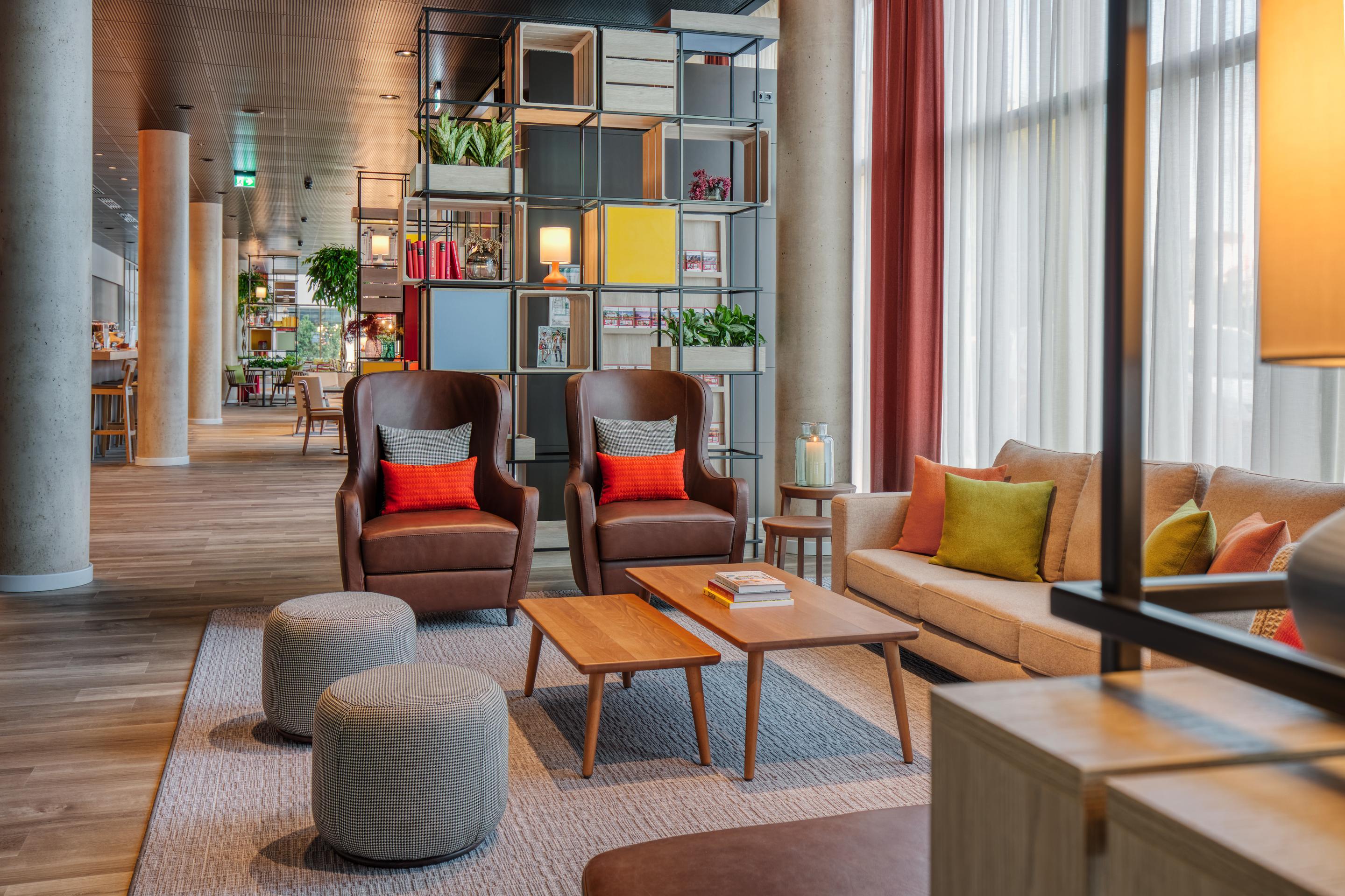 Intercityhotel Saarbrucken Bagian luar foto
