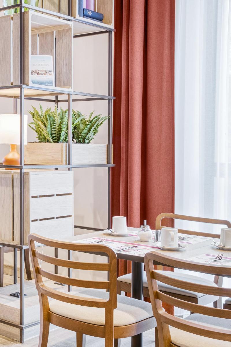 Intercityhotel Saarbrucken Bagian luar foto